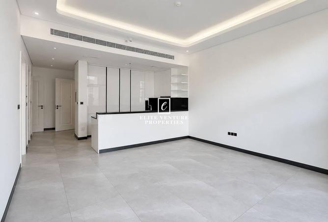 105112809 - Property Image 2