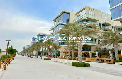 Apartment - 1 Bedroom - 1 Bathroom for rent in Views B - Yas Golf Collection - Yas Island - Abu Dhabi