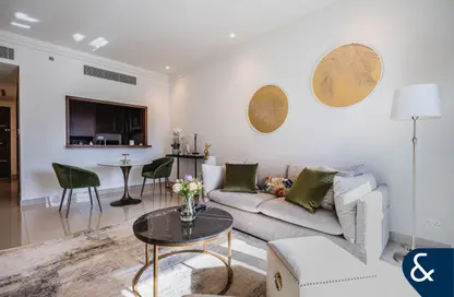 Apartment - 1 Bedroom - 2 Bathrooms for rent in Boulevard Point - Downtown Dubai - Dubai