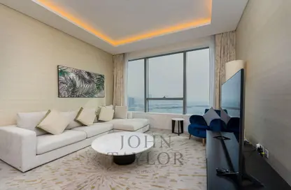 Apartment - 1 Bedroom - 2 Bathrooms for rent in The Palm Tower - Palm Jumeirah - Dubai