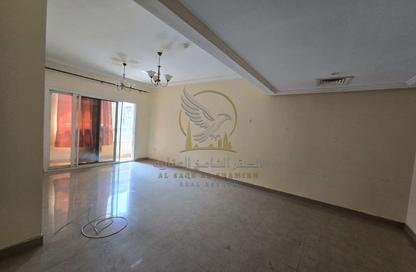 Apartment - 2 - 3 for rent in Al Qulaya'ah - Al Sharq - Sharjah Apartment - 2 - 3 for rent in Al Qulaya'ah - Al Sharq - Sharjah