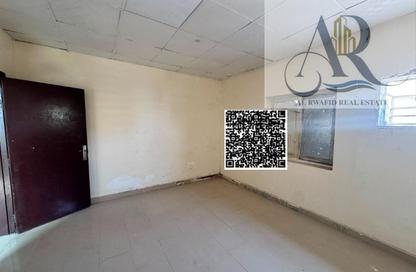Staff Accommodation - Studio - 7+ for rent in SG 10 Building - Industrial Area 10 - Sharjah Industrial Area - Sharjah