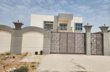 Villa - 5 Bedrooms - 6 Bathrooms for rent in Al Riffa - Ras Al Khaimah