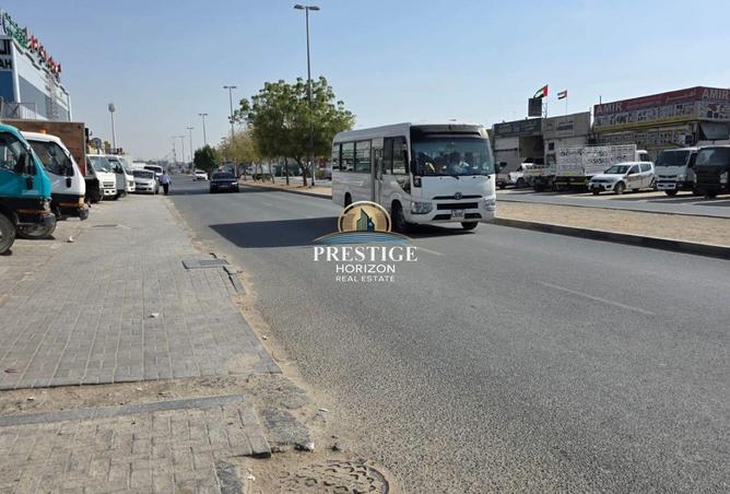 99988708 - صورة العقار 2
