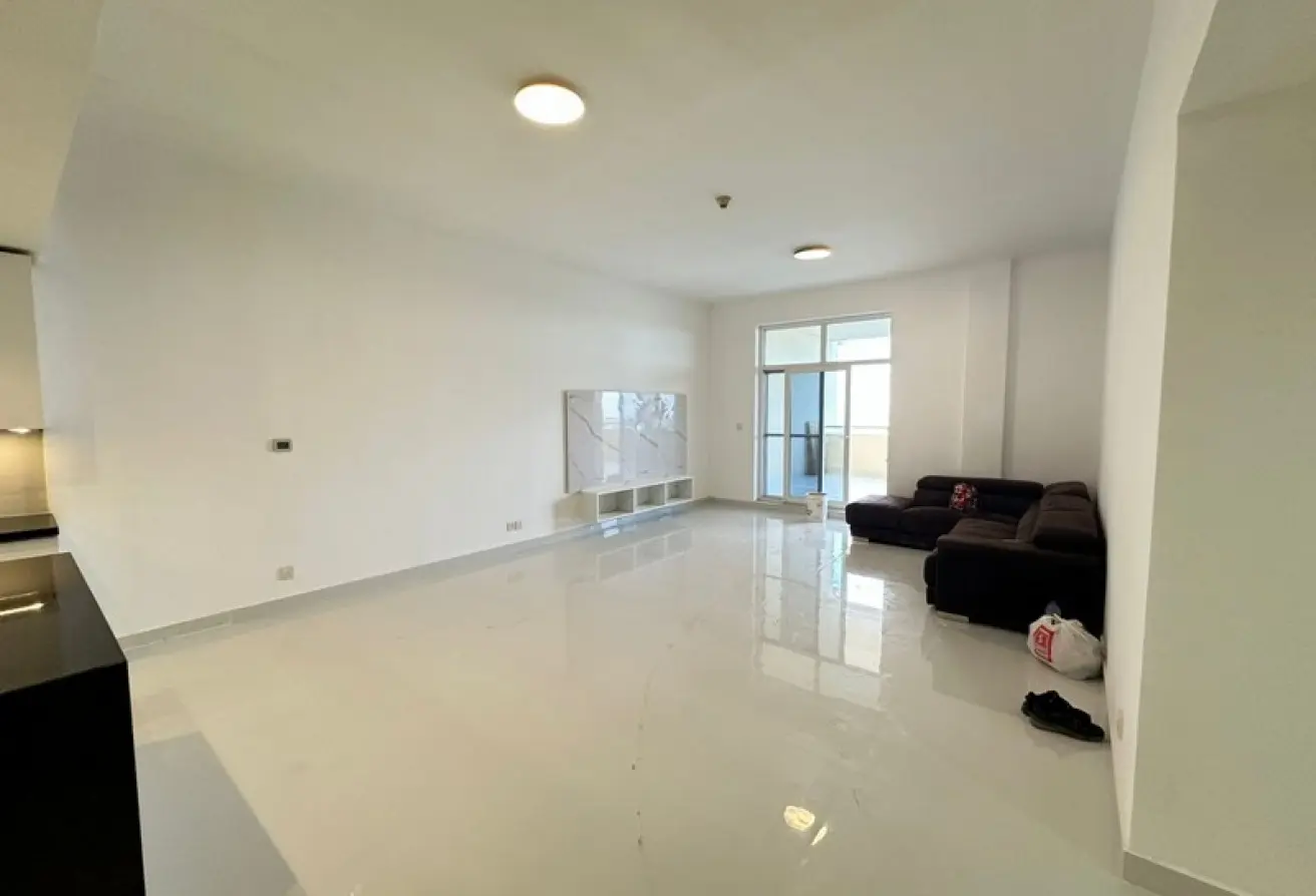 152354081 - Property Main Image