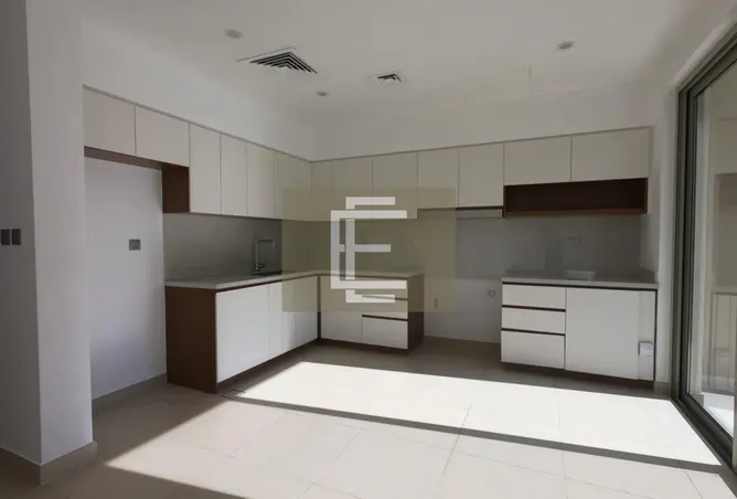 167004437 - Property Image 2