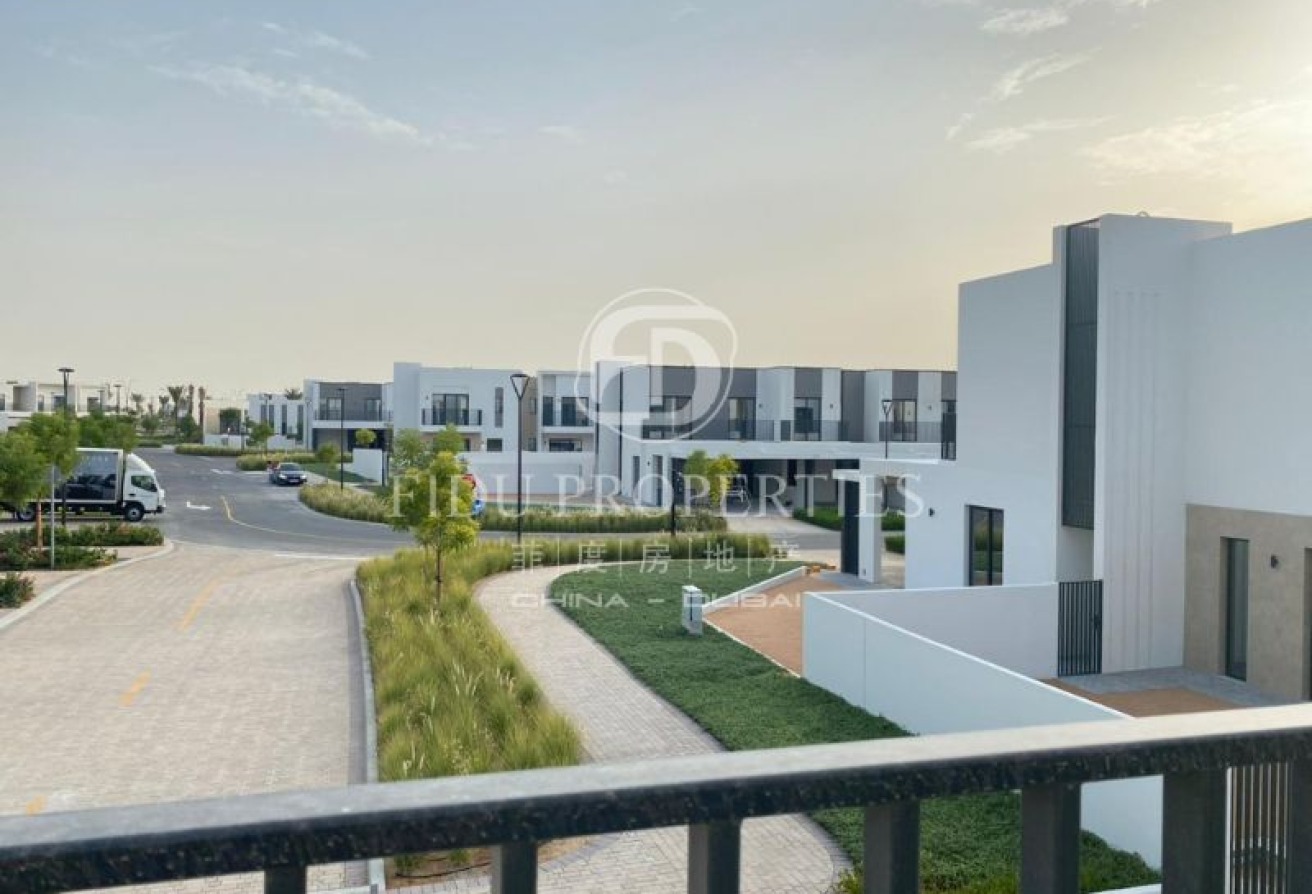 4BR Villa | Landscaped Garden | Near to Amenities