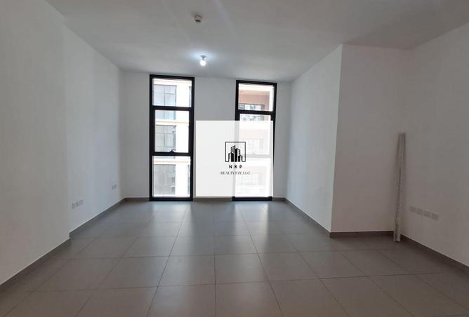 92707385 - Property Image 2