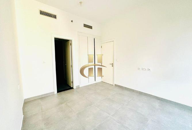 73844848 - صورة العقار 3