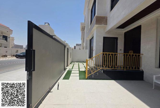 96529591 - Property Image 2