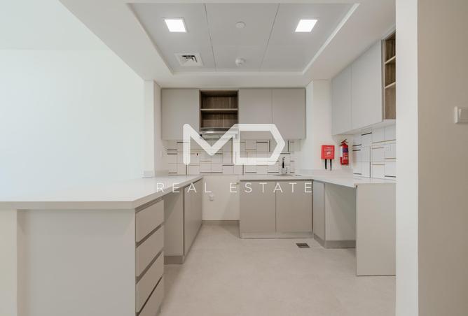 128828408 - Property Image 3