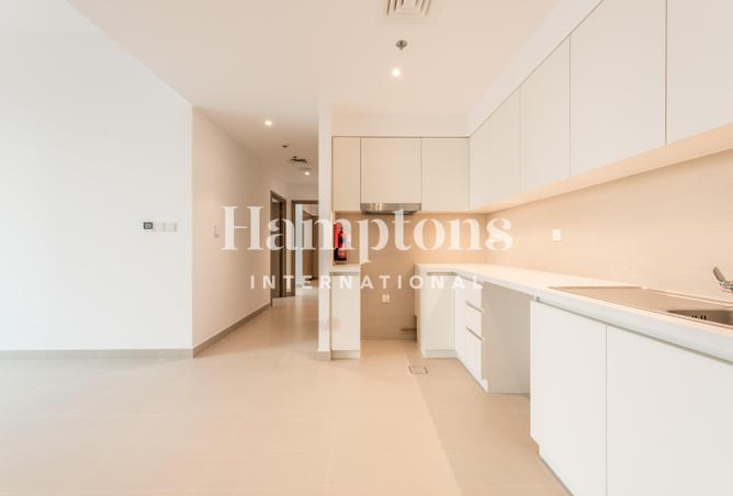 98272354 - Property Image 3