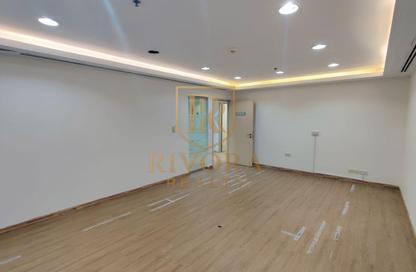 Office Space - Studio - 1 Bathroom for rent in Fairmont Hotel - Sheikh Zayed Road - Dubai
