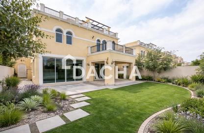 Villa - 4 Bedrooms - 3 Bathrooms for sale in District 9 - Jumeirah Park - Dubai