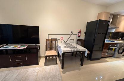 Apartment - Studio - 1 Bathroom for rent in Elite Downtown Residence - Downtown Dubai - Dubai
