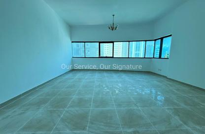 Apartment - 1 Bedroom - 2 Bathrooms for rent in New Al Taawun Road - Al Taawun - Sharjah