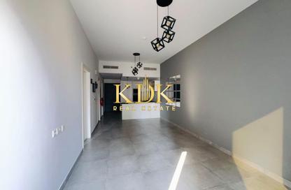 Apartment - 1 - 2 for rent in Lucky 1 Residence - District 13 - Jumeirah Village Circle - Dubai