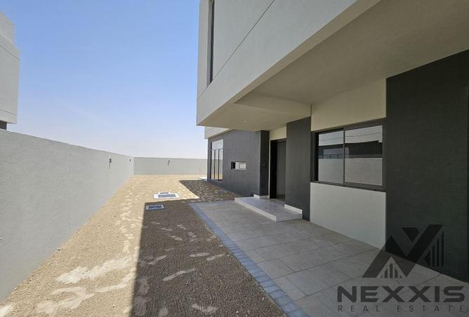 138757067 - Property Image 3