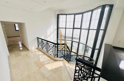 Villa - 5 Bedrooms - 5 Bathrooms for rent in Jumeirah 1 Villas - Jumeirah 1 - Jumeirah - Dubai Villa - 5 Bedrooms - 5 Bathrooms for rent in Jumeirah 1 Villas - Jumeirah 1 - Jumeirah - Dubai