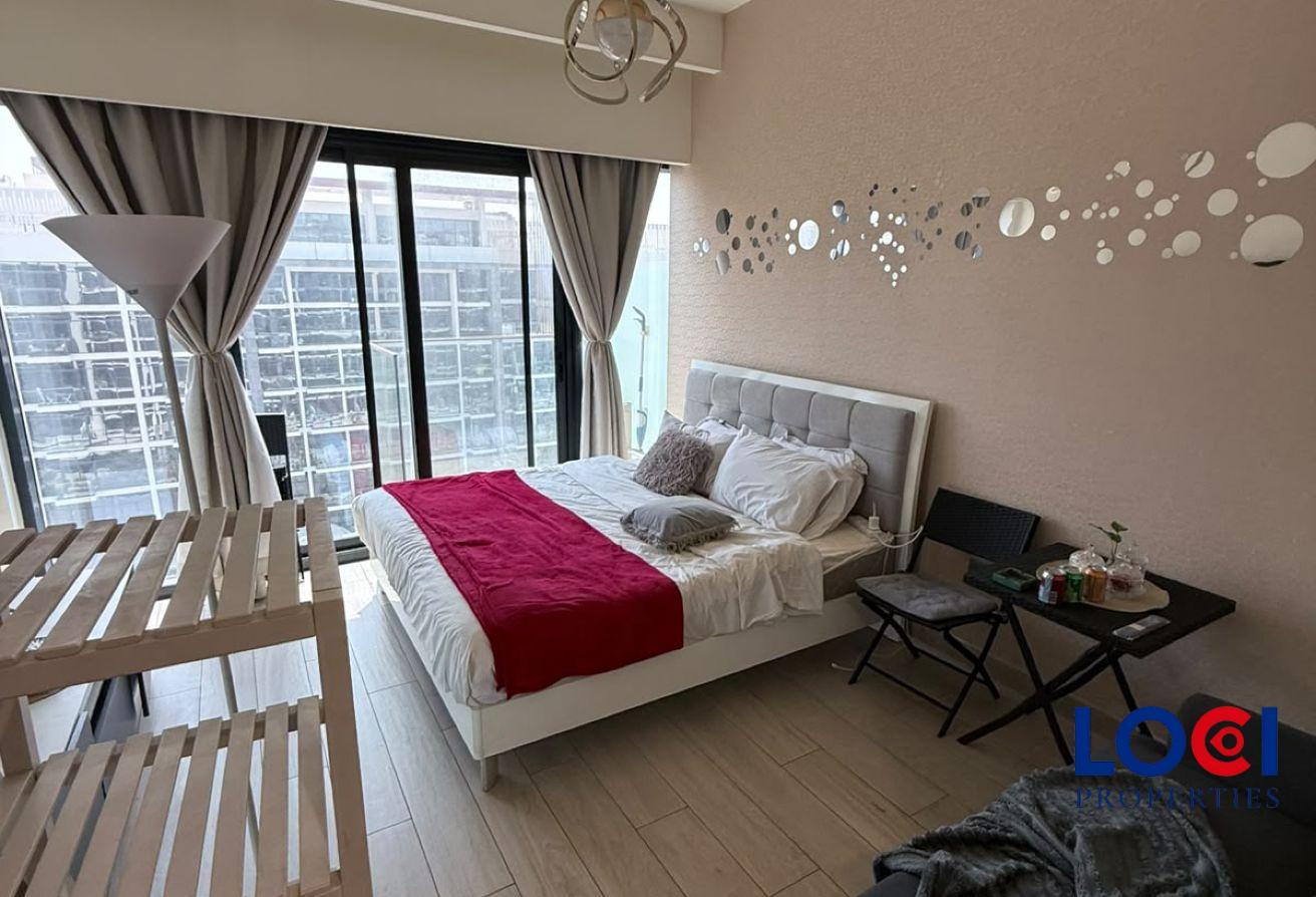 READY TO MOVE | FULLY FURNISHED photo 4