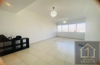 Apartment - 1 Bedroom - 2 Bathrooms for sale in Lake Shore Tower - JLT Cluster Y - Jumeirah Lake Towers - Dubai