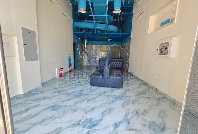 92710594 - Property Image 2