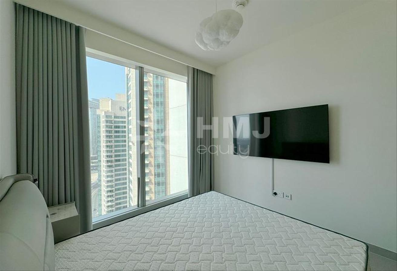 Skyline Living | Spacious Unit | Modern Layout photo 6