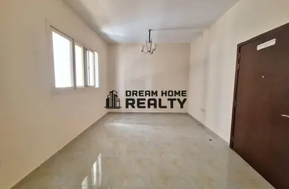 Apartment - 1 Bedroom - 1 Bathroom for rent in Al Khan - Sharjah