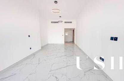Apartment - 2 Bedrooms - 2 Bathrooms for rent in Royal Regency - Business Bay - Dubai