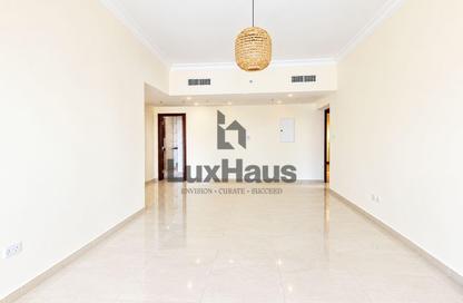 Apartment - 2 - 3 for rent in Lake Shore Tower - JLT Cluster Y - Jumeirah Lake Towers - Dubai