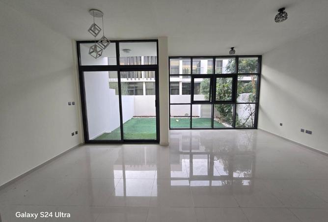 3 بيردووم هول + غرفة دراسة - أفضل تصميم - بالقرب من المجتمع!!!