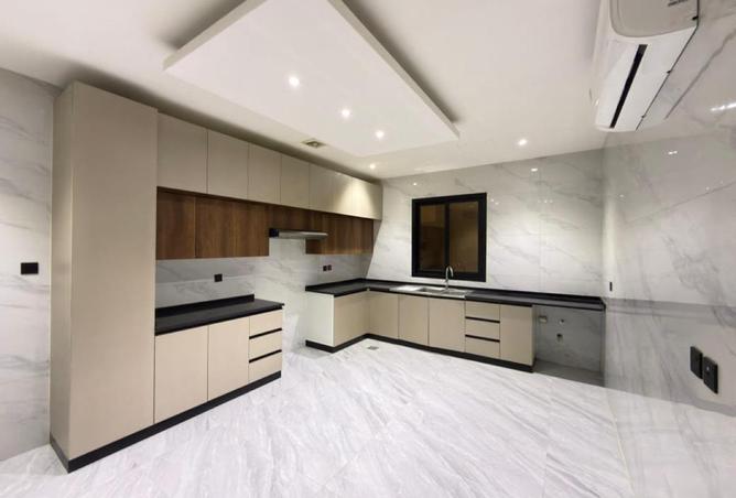 102840531 - Property Main Image