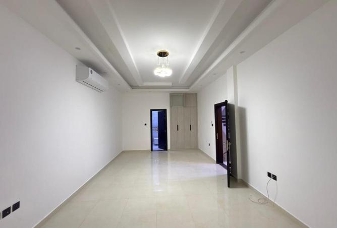 102840531 - Property Image 2
