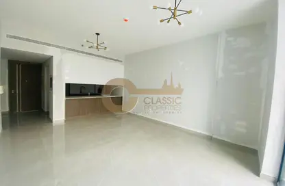 شقة - 2 غرف نوم - 3 حمامات للايجار في أورا إليجانس - واحة دبي للسيليكون - دبي