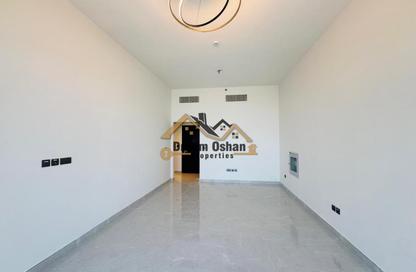 Apartment - 1 - 2 for rent in Burj Ghaya - Al Jaddaf - Dubai