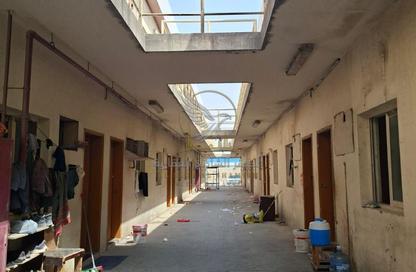 Labor Camp - Studio - 3 Bathrooms for rent in Ali Mousa Building - Al Sajaa Industrial - Al Sajaa - Sharjah