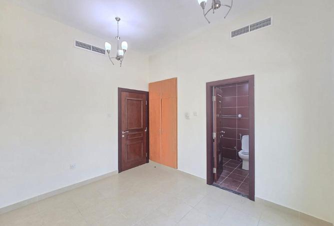 136104082 - Property Image 2