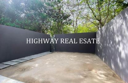 Townhouse - 2 - 4 for rent in Sarab 1 - Aljada - Sharjah