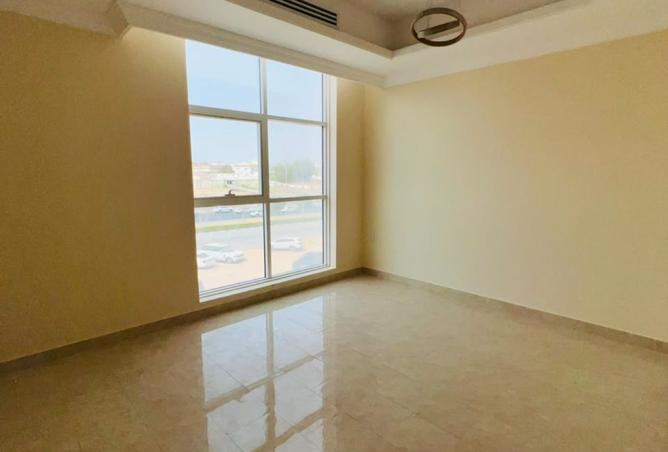 127930517 - Property Image 2