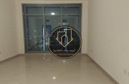 شقة - غرفة نوم - 2 حمامات للايجار في برج الكورنيش - طريق كورنيش عجمان - عجمان