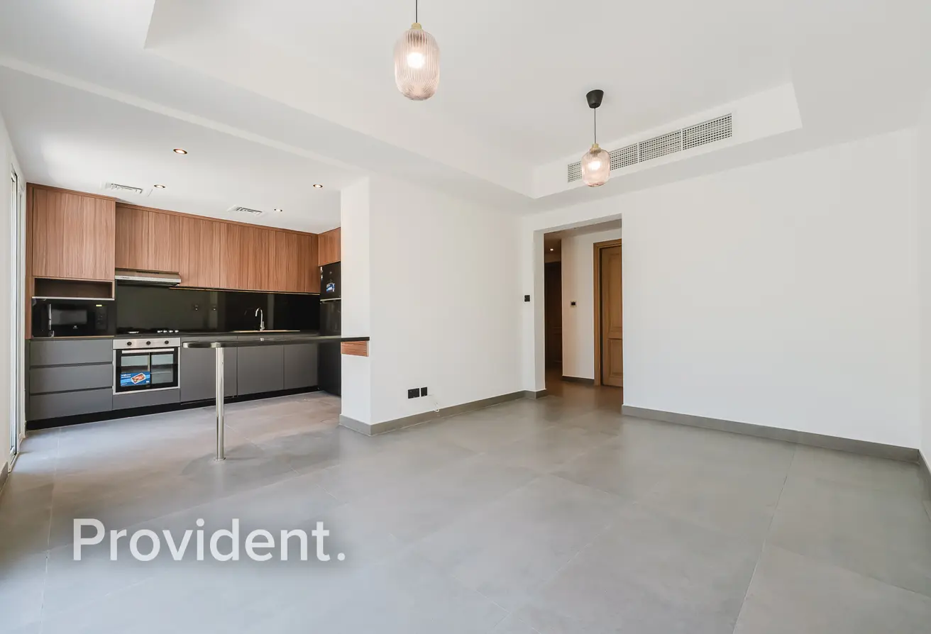 73112375 - Property Main Image