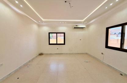 Apartment - 3 Bedrooms - 3 Bathrooms for rent in Al Mraijeb - Al Jimi - Al Ain
