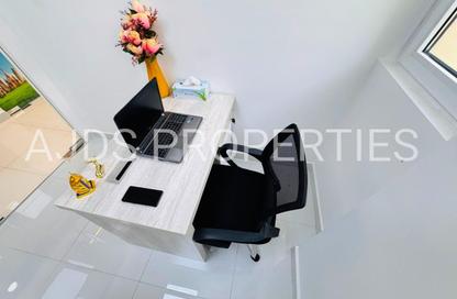 Office Space - Studio - 1 Bathroom for rent in Horizone Building - Port Saeed - Deira - Dubai