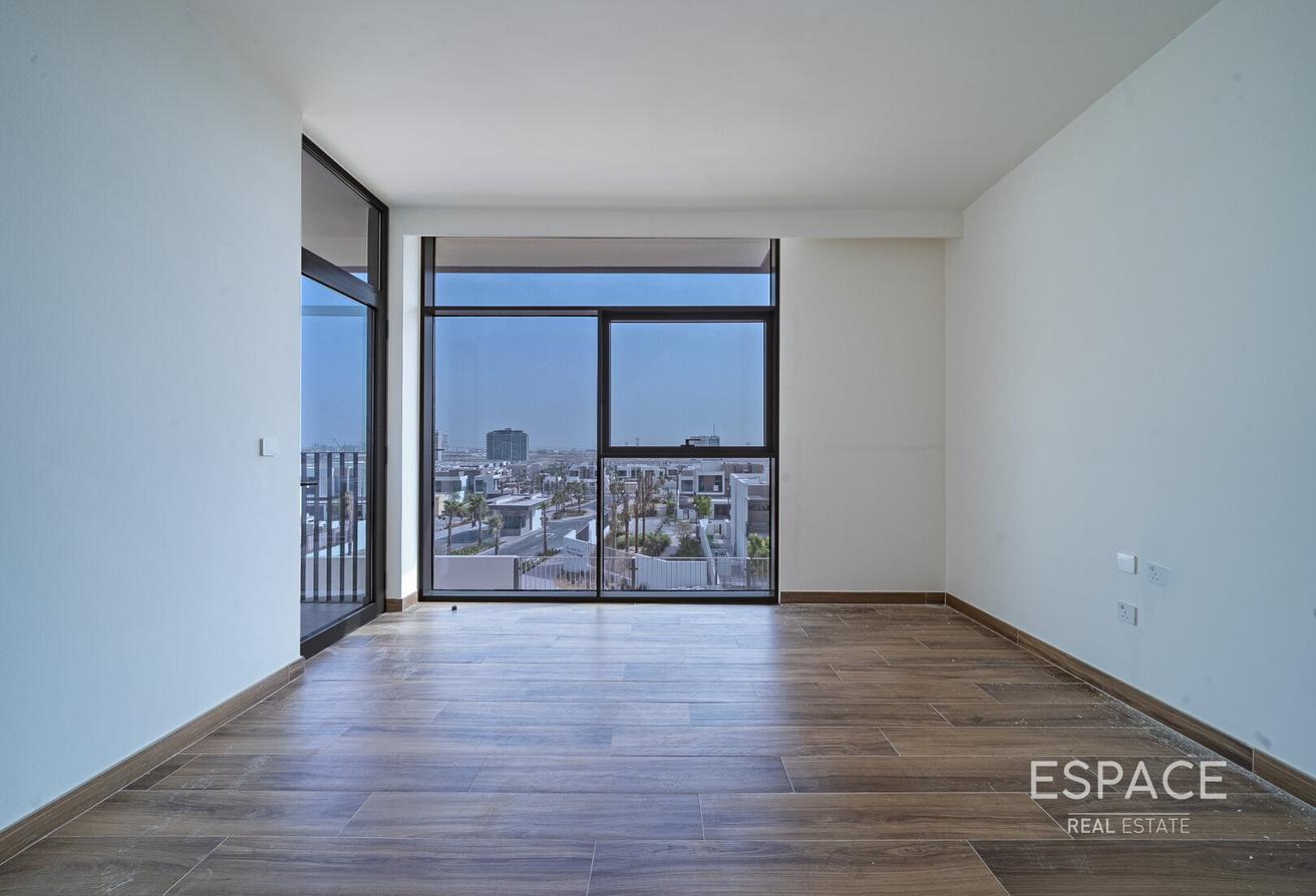 Single Row | Brand New Standalone | 4 Bed + Maid photo 12
