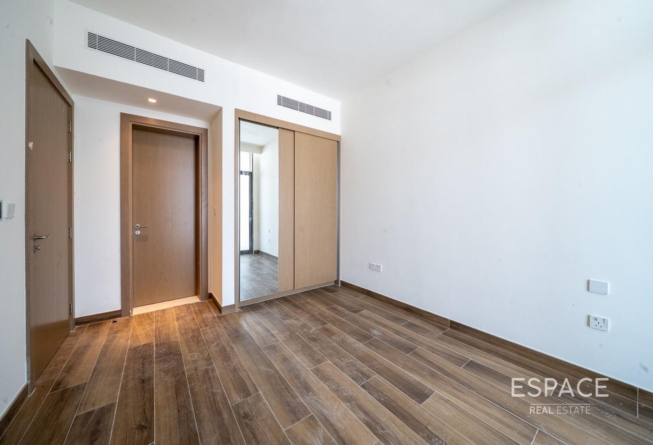 Single Row | Brand New Standalone | 4 Bed + Maid photo 10