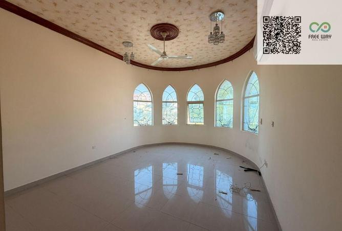 100835198 - Property Image 3