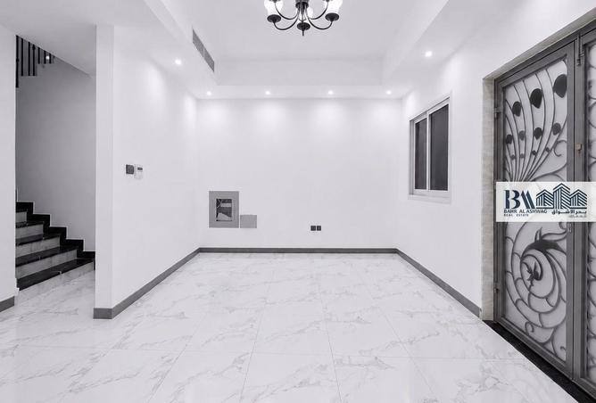 102824585 - Property Main Image