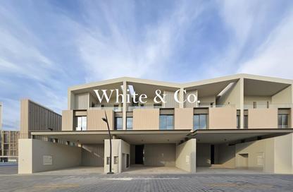 Townhouse - 3 Bedrooms - 4 Bathrooms for rent in Nad Al Sheba Gardens 2 - Nad Al Sheba Gardens - Nad Al Sheba - Dubai