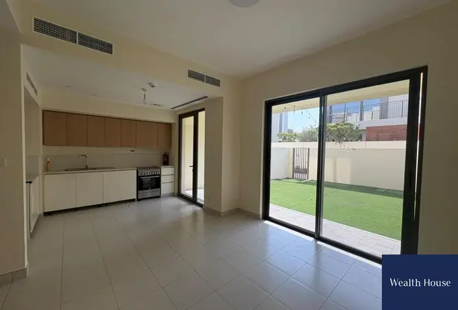 165048602 - Property Image 2