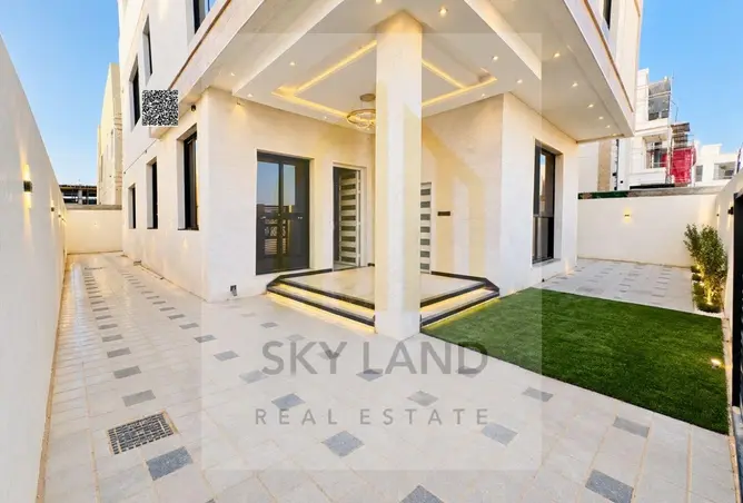 150465245 - Property Image 2